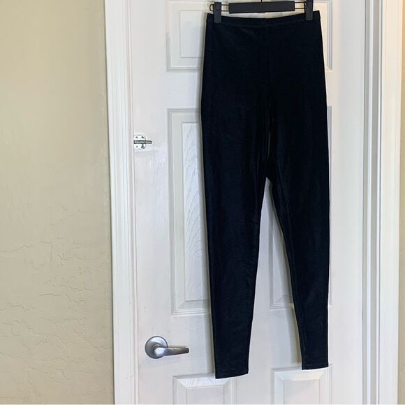Naked Wardrobe High Waist Black Leggings Size Small - Picture 3 of 9